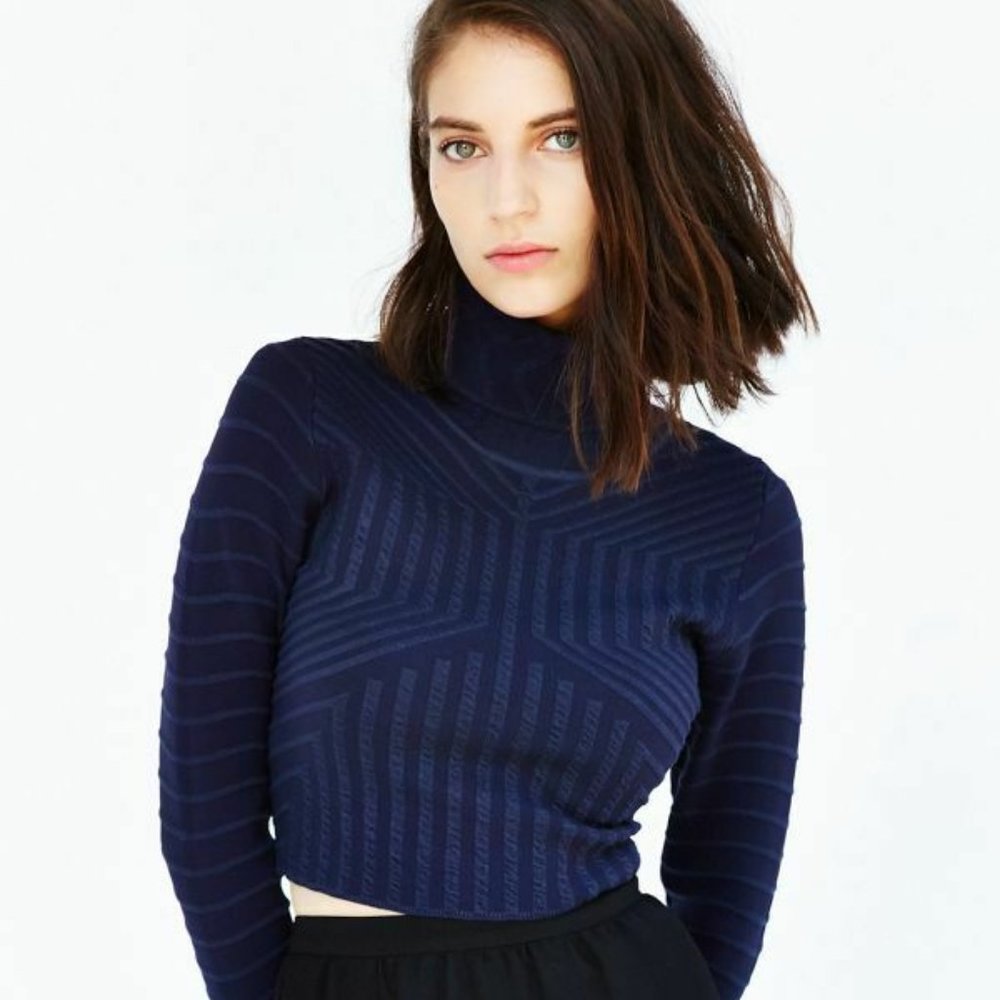 Urban Outfitters Glamorous cropped turtleneck Smal